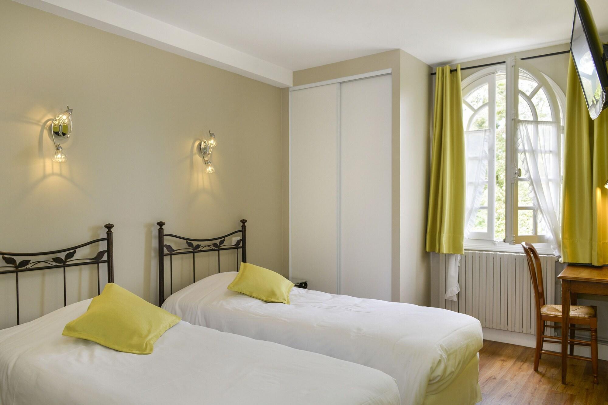 ביומונט-אן-וורון Logis Manoir De La Giraudiere מראה חיצוני תמונה
